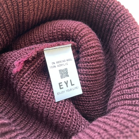 Knit Cap "Sweetness" Glow in the Dark-Burgundy