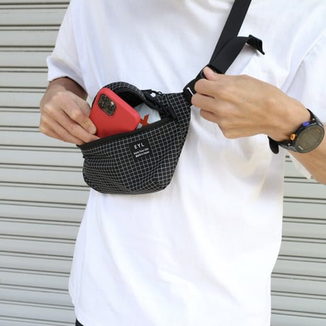 EYL "Waist Bag" 210D HDPE X-Grid Black