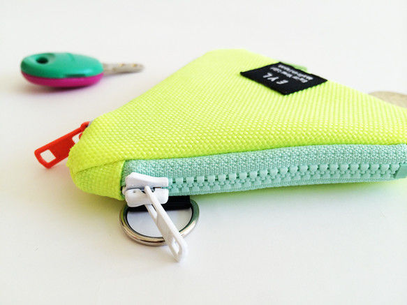 EYL Triple Pocket Pouch【COIN】Optic Yellow | EYL...