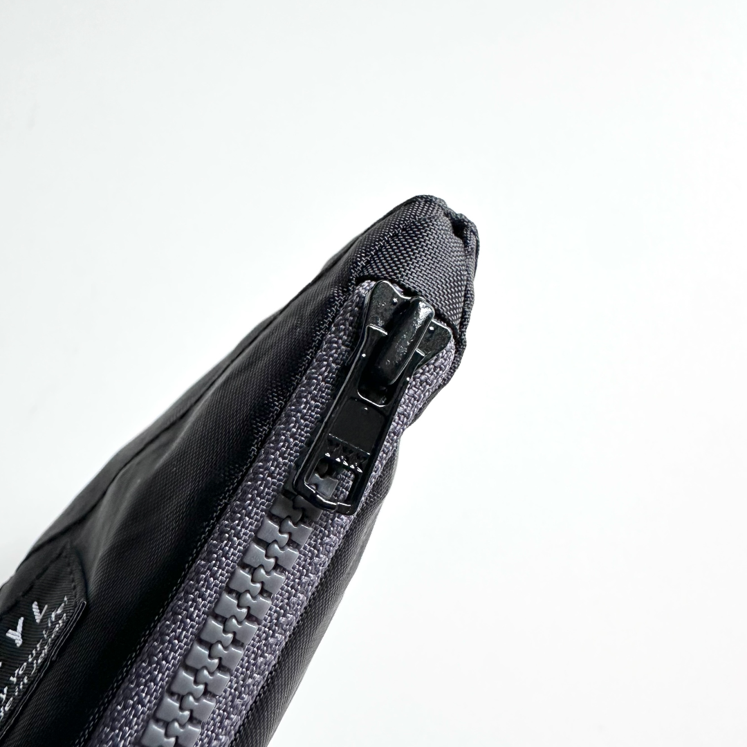 EYL Triple Pocket Pouch【S】Black | EYL Online St