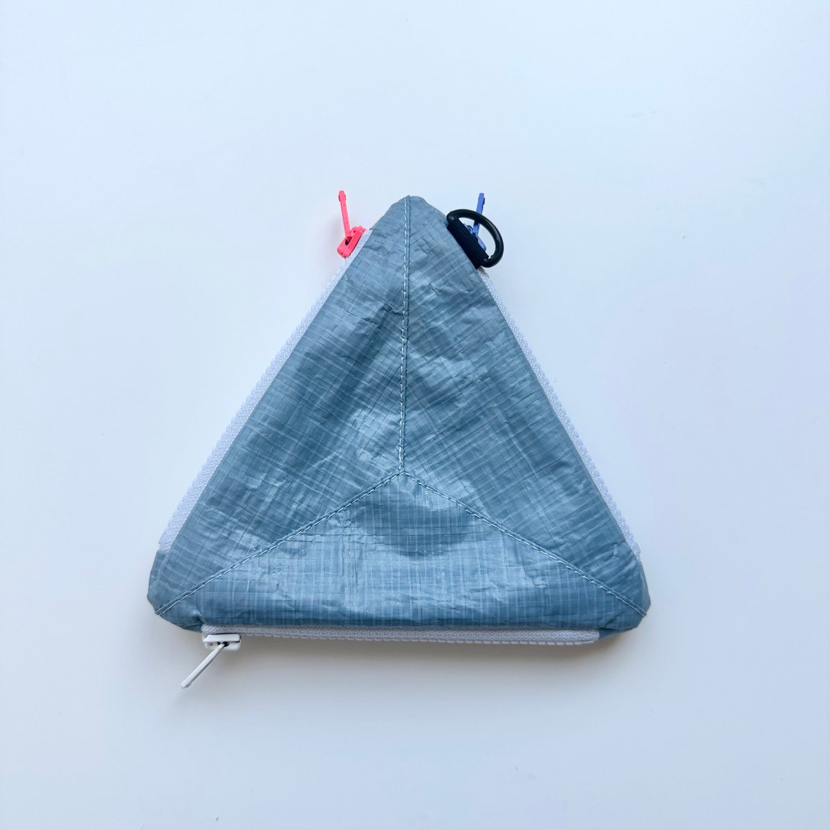 EYL Triple Pocket Pouch【S】Sax Blue | EYL Online...