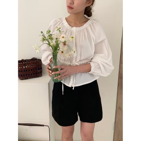 deondo / Bamboo frill blouse(即納)