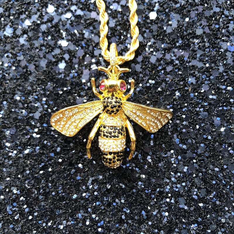 GUCCI好きにおすすめ☆ハチネックレス🐝 | JIGGY HOUSE GUCCI好きにおすすめ☆ハチネックレス🐝 | JIGGY HOUSE