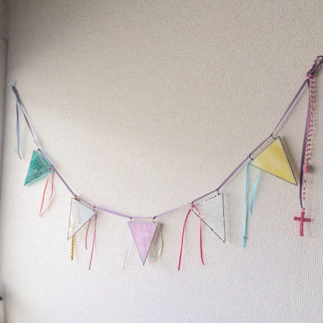 stained　Flag Garland