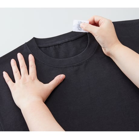 안녕하세YO! Tシャツ　ホワイト×ピンクロゴプリント