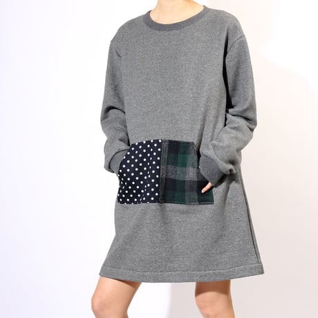 スノウピー♡オーバーサイズのチャコールグレーワンピー