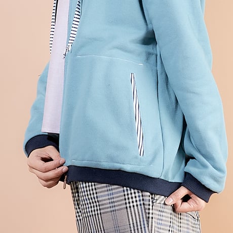 フーディー♡ダスティーブルー