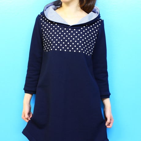 定番フードワンピース♡（ネイビー×dot)