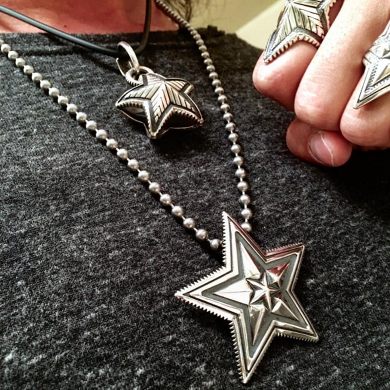 CODY SANDERSON コディサンダーソン 3Star Dangling