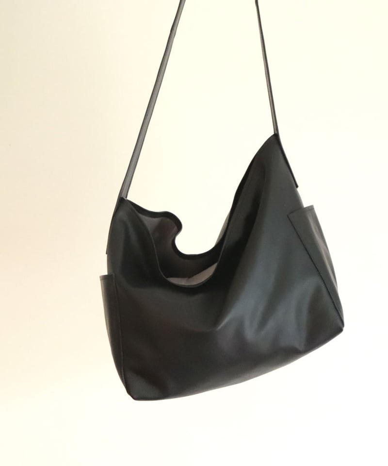 Newspaper Bag（牛革）MARUFUKU | WAQWAQ