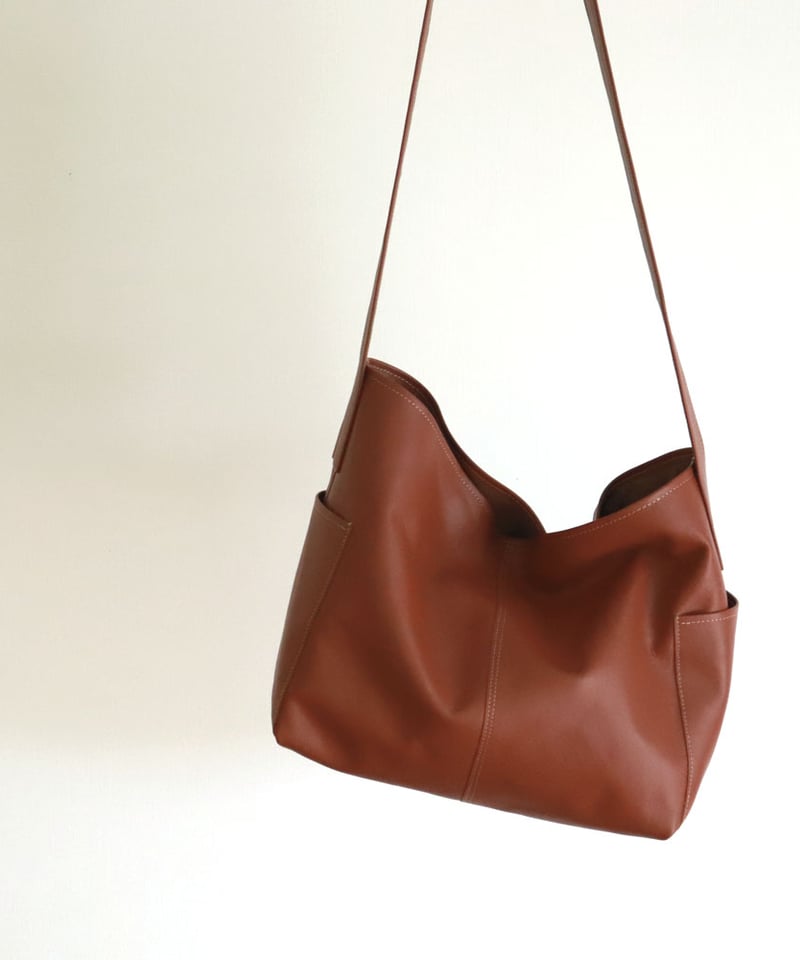 Newspaper Bag（牛革）MARUFUKU | WAQWAQ