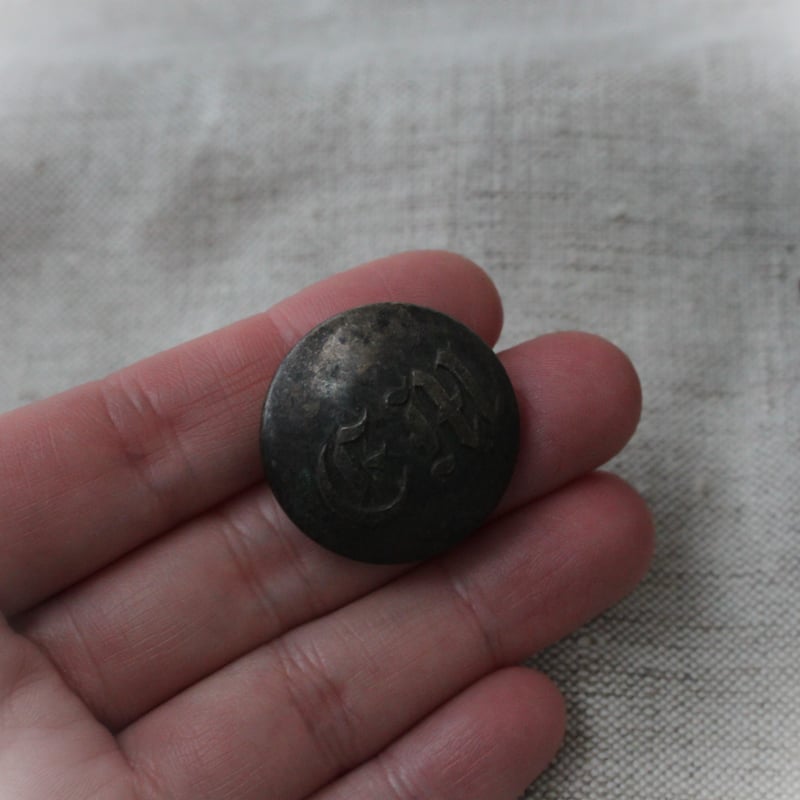 大きなメタルボタン 28㎜ フランスアンティーク | Le manège