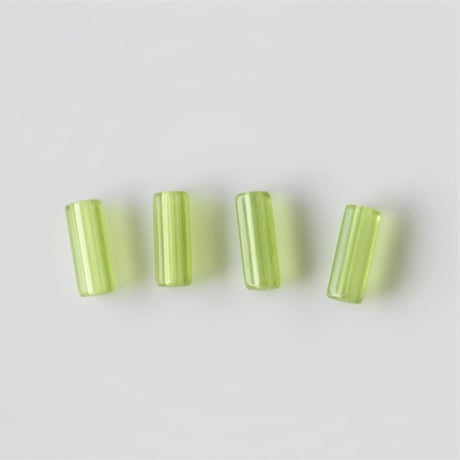 ガラスチューブビーズ4本セット　 clear green　フランス　424