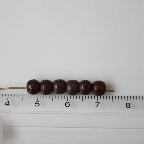 .ちいさなラウンド型ウッドビーズ（濃茶）5㎜　フランスヴィンテージ