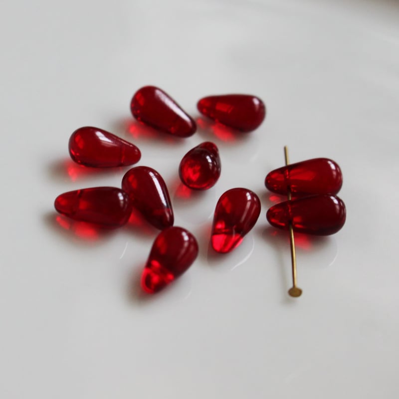 Apple ガラス フロッピー コースター ヴィンテージ ティアドロップガラスビーズ9×6㎜（黒）10個 チェコヴィンテージ