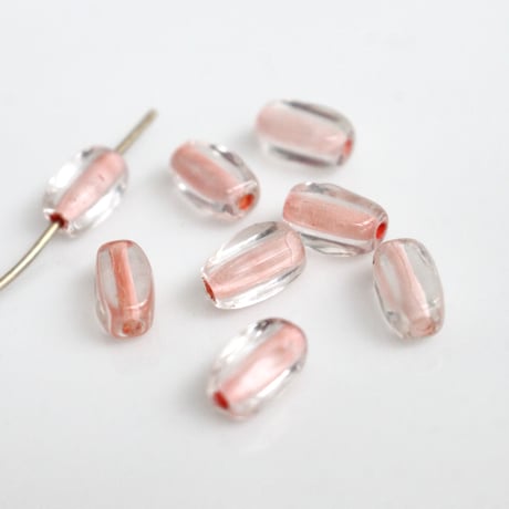 ガラスビーズ in Babypink 8個    7㎜   フランス70年代ヴィンテージ　297