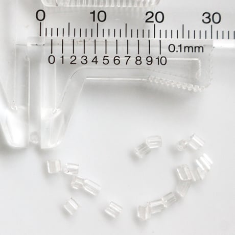 . アンティークガラスビーズ Ø2㎜（六角クリア）3ｇ　1920年代　フランス製   OR12