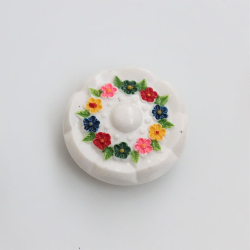 小花柄のヴィンテージボタン22㎜(L white) made in france 小花柄のヴィンテージボタン22㎜(L white) made in france