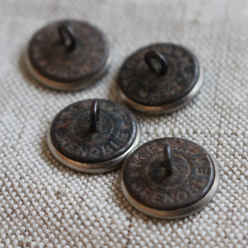 ハンティングボタン】鹿のメタルボタンMFBP GRENOBLE 16㎜ フランス