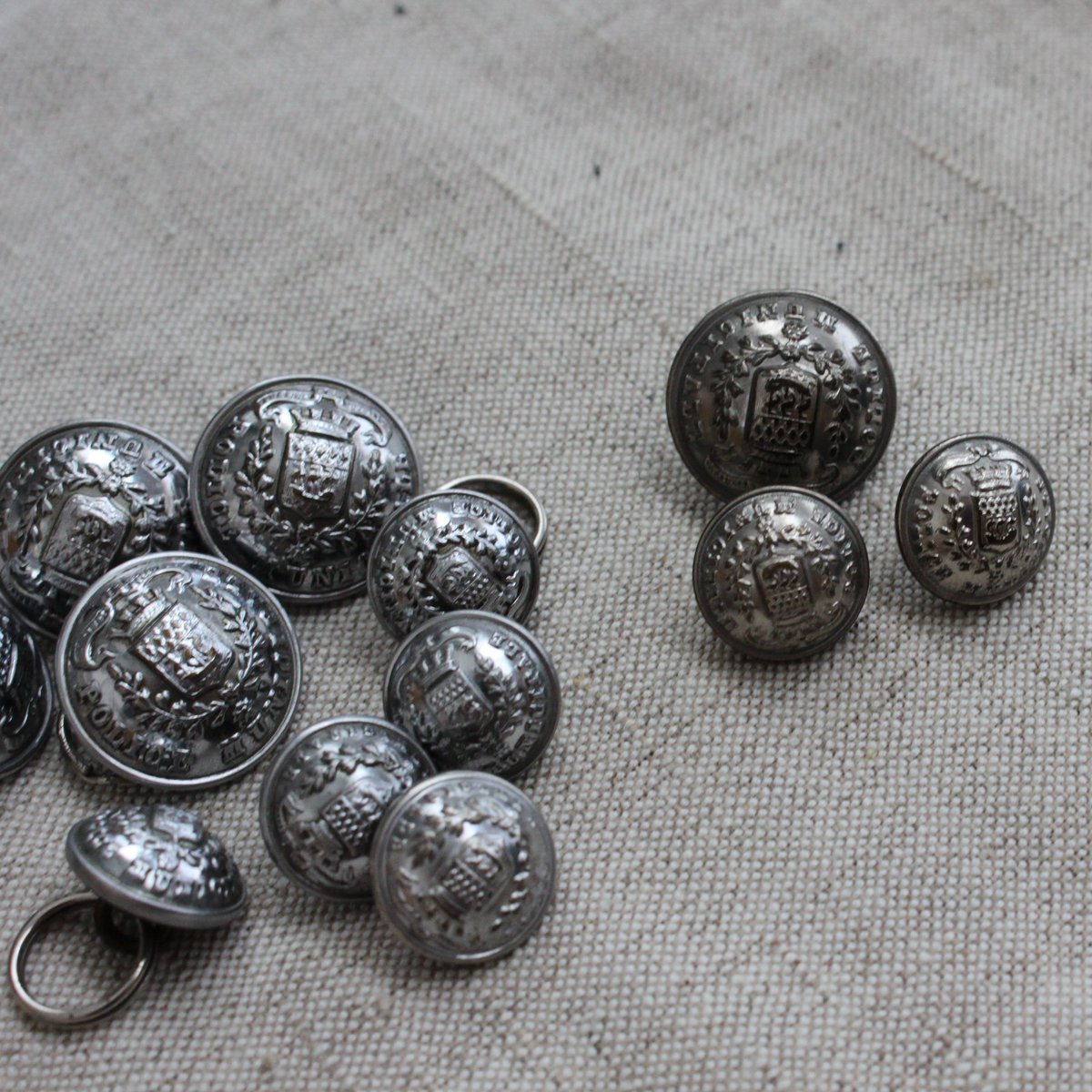 シルバーメタルボタン 22㎜ フランスヴィンテージ 236 | Le manège