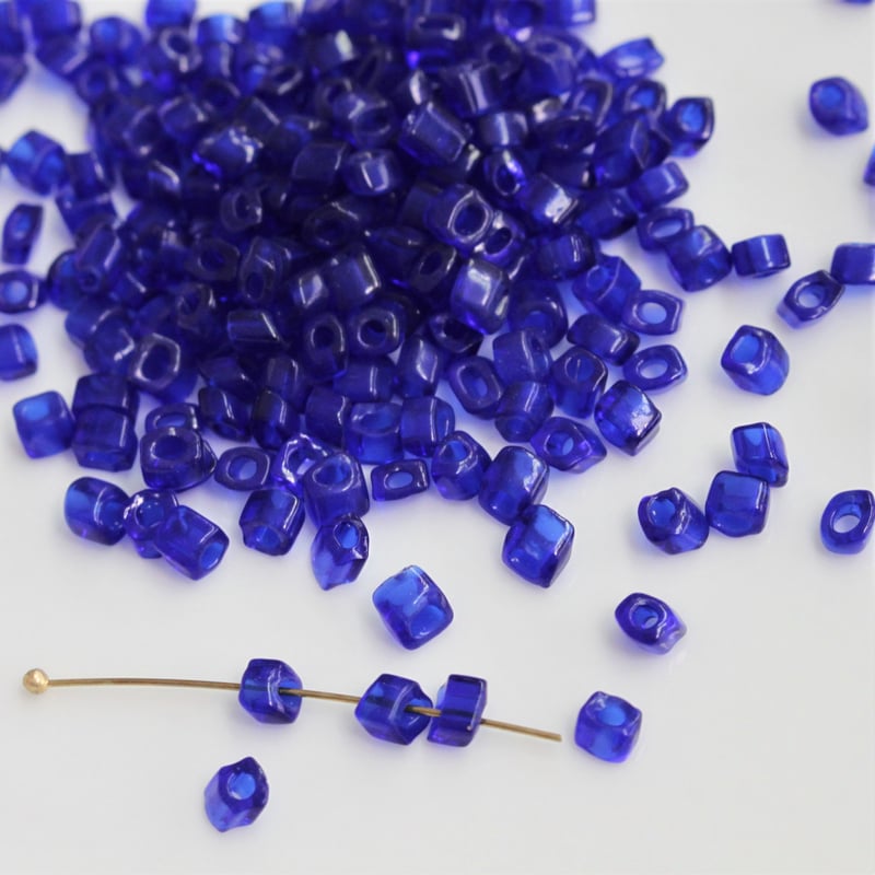 キューブビーズ （コバルトブルー）5g 70年代チェコヴィンテージ 837