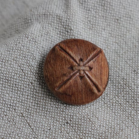 古いウッドボタン 25㎜　フランスアンティーク