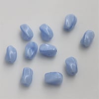 スクリュー型ガラスビーズ10個（水色）7㎜　フランス製　　320