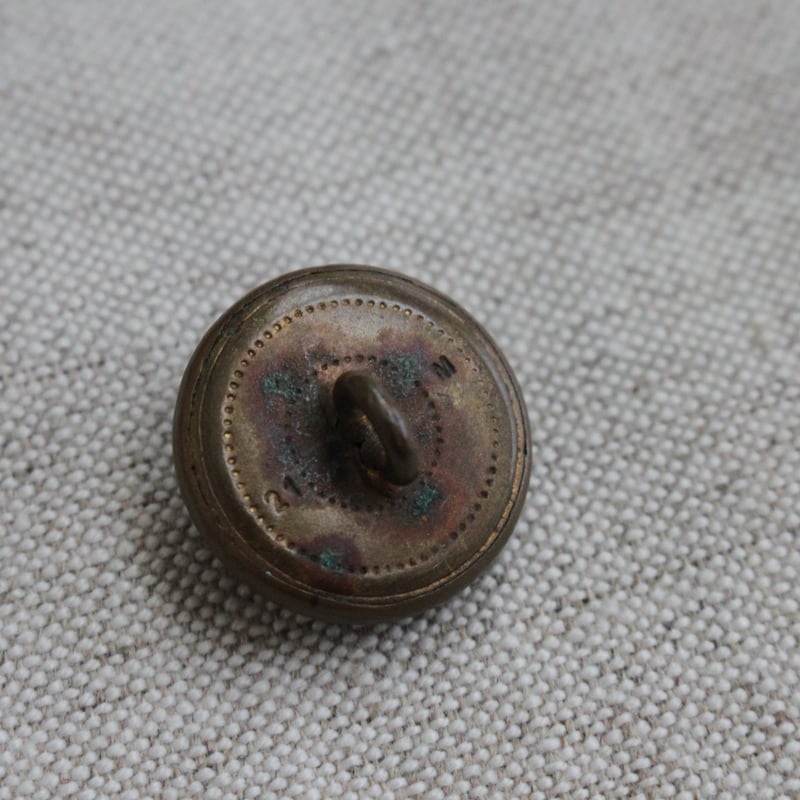 古い真鍮のフランスファイヤーマンメタルボタン 21㎜ フランス