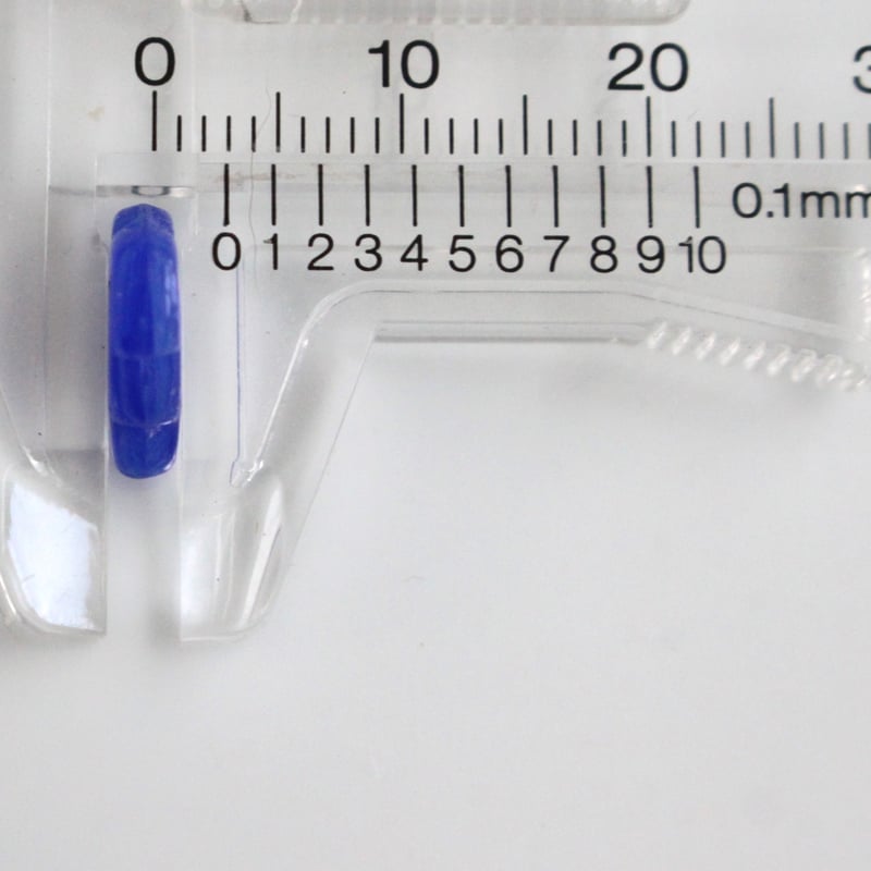 被せガラス　チェコ製　素材 リーフ型ガラスパーツ 4個（ﾌﾞﾙｰ）11㎜ チェコヴィンテージ 2307 | Le m