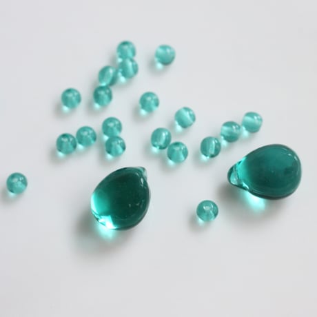 .ラウンドガラスビーズ3.5㎜　20個（bluegreen）　チェコ80年代ヴィンテージ