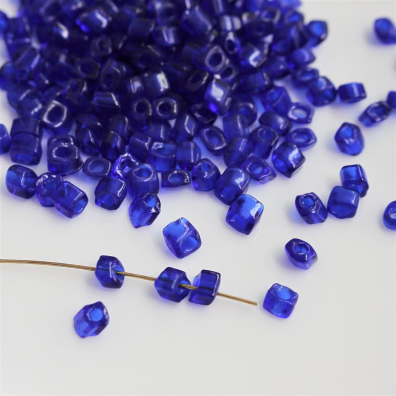 キューブビーズ （コバルトブルー）5g 70年代チェコヴィンテージ 837