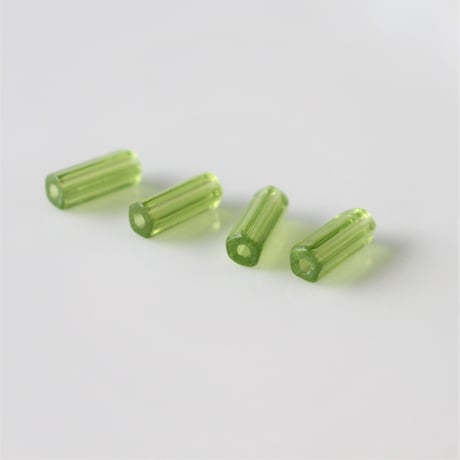 ガラスチューブビーズ4本セット　 clear green　フランス　424