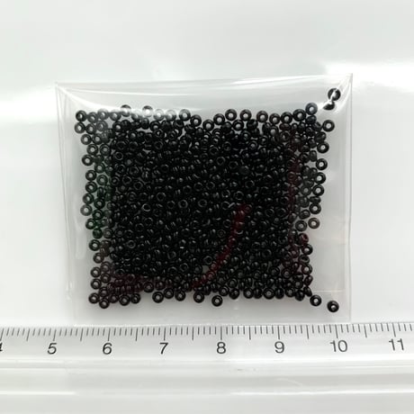 シードビーズ4ｇ (ｷｬﾋﾞｱﾌﾞﾗｯｸ)  Ø2㎜　フランスヴィンテージ　667