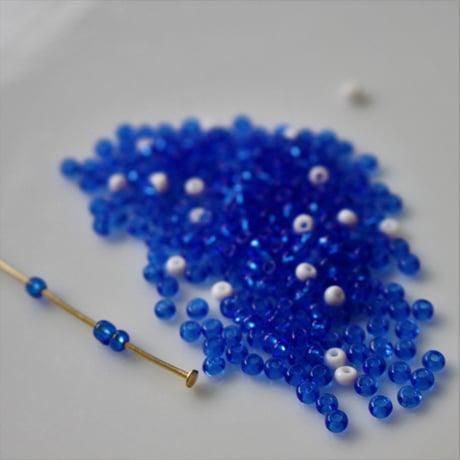 シードビーズ 小　5ｇ　blue　フランスヴィンテージ   701