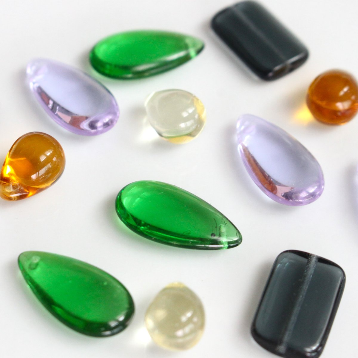 【order‼︎】チェコガラス✨メタリックパープル✖︎ブルーのツートンカラー チェコ シズク横穴 ミックスオレンジブルー – 貴和製作所