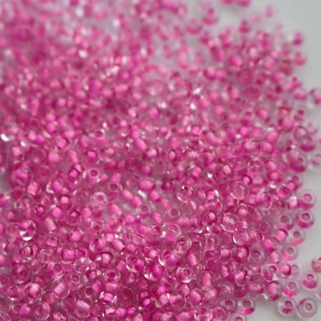 シードビーズ　5ｇ　Ø2㎜　(Magenta)　フランスヴィンテージ　　2702