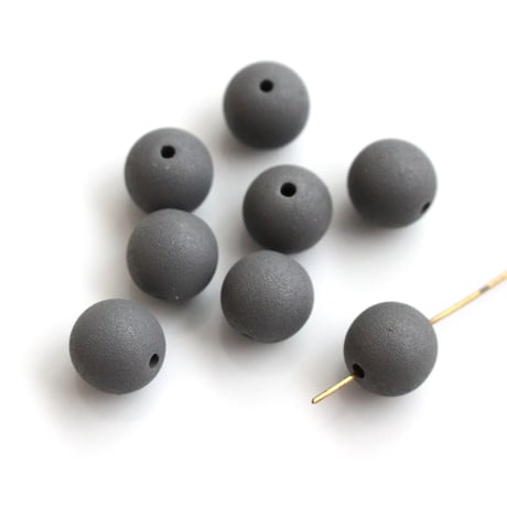 . ラウンドアクリルビーズ 8個（マットグレー） 10㎜ フランスヴィンテージ　172A