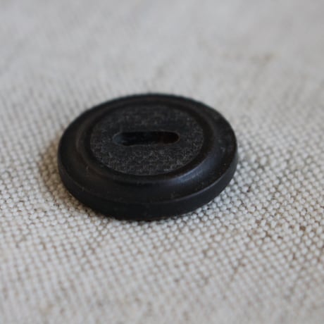 フランスの古い黒いボタン　22㎜　天然素材　フランスアンティークボタン　191