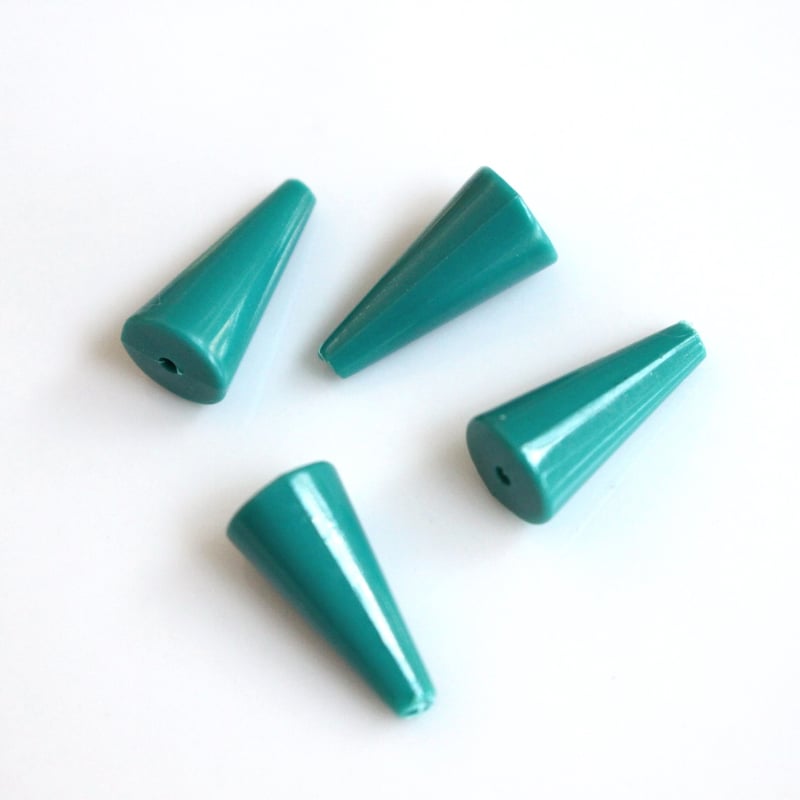 コーンビーズ4個（ﾌﾞﾙｰｸﾞﾘｰﾝ）15㎜ ドイツ製80年代ヴィンテージ 410