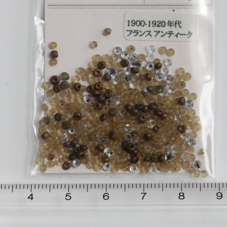 .アンティークシードビーズ Ø2㎜ 3ｇ　フランス製　702
