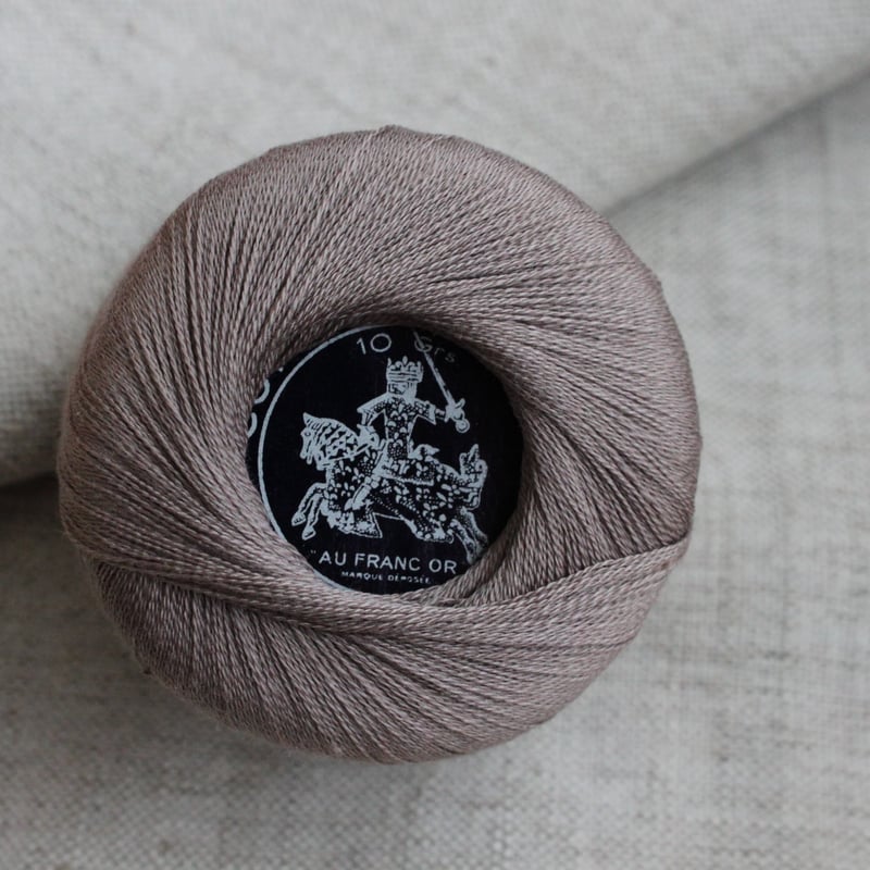 フランス製デッドストック 糸巻き「AU FRANC OR」（ベージュ