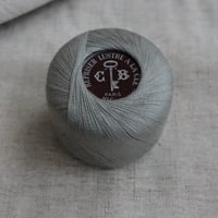 . フランス製ヴィンテージデッドストック　糸巻き  À la Clé（鍵印）（薄いベージュグレー）
