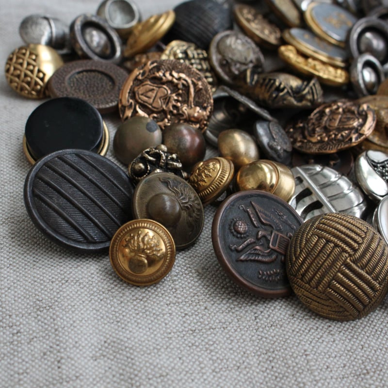 古い真鍮のフランスファイヤーマンメタルボタン 21㎜ フランス