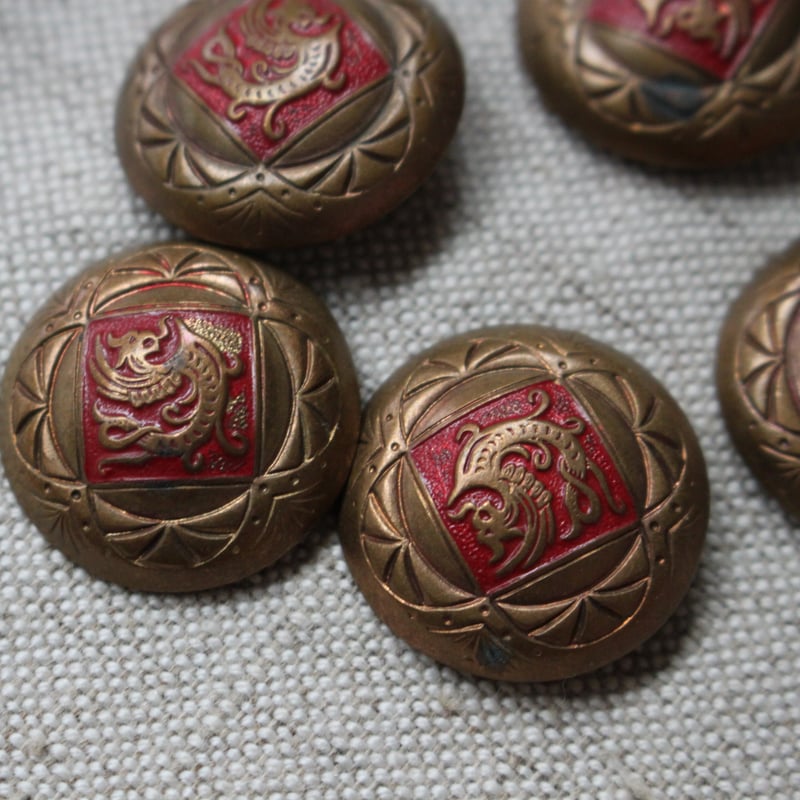 紋章のメタルボタン 22㎜ フランスヴィンテージ 268 | Le manège