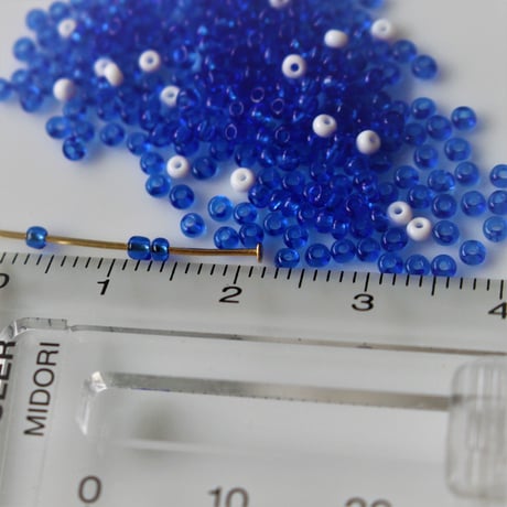 シードビーズ 小　5ｇ　blue　フランスヴィンテージ   701