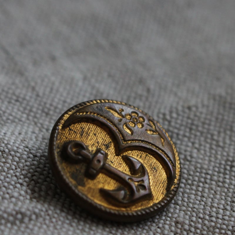 ヴィクトリアン アンティーク フランス ヨーロッパ メタルボタン 50個