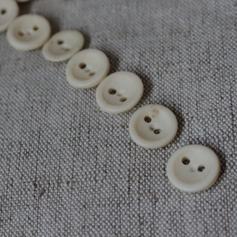 フランスの古いボーンボタン 14㎜ フランスアンティーク 368t | Le manège