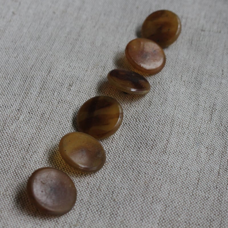 フランスの古い水牛の角製ボタン 22㎜ フランスヴィンテージ | Le manège