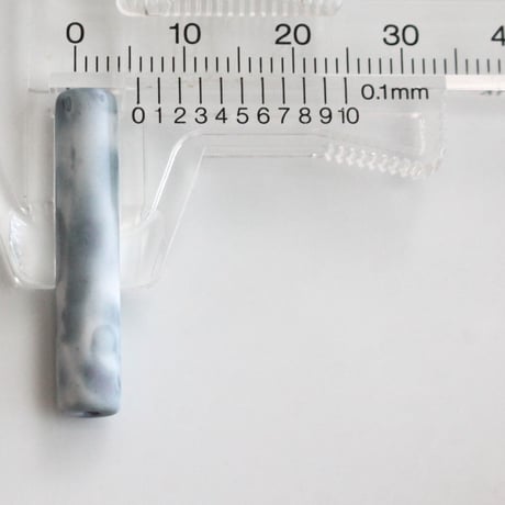 .チューブガラスビーズ （マットマーブルグレー）30㎜　チェコヴィンテージ　434