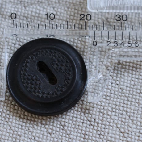 フランスの古い黒いボタン　22㎜　天然素材　フランスアンティークボタン　191